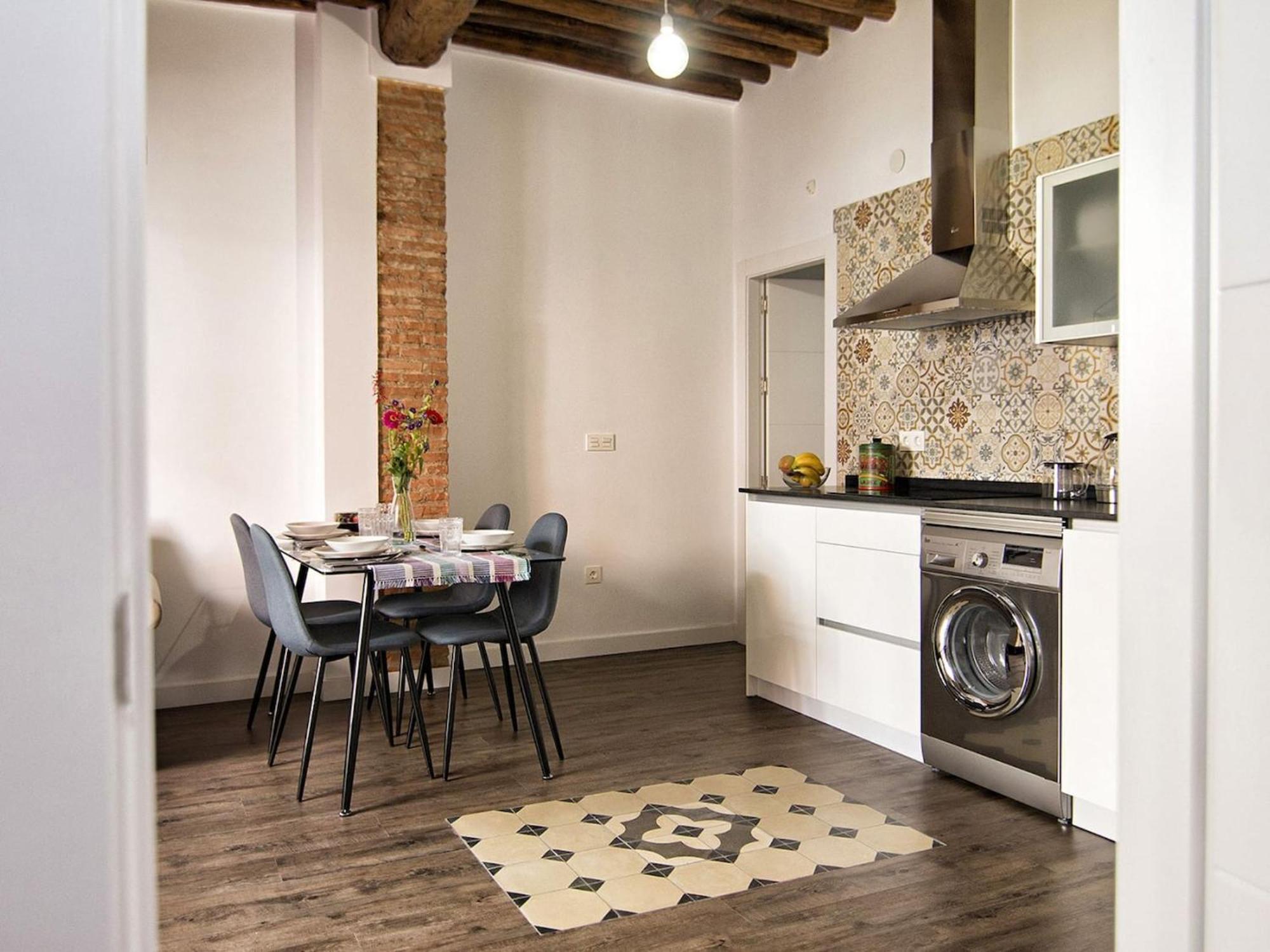 Chezmoihomes Sweet & Trendy Nest In Granada Center For 6 Luaran gambar
